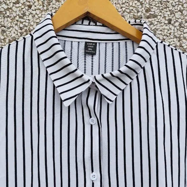 Camisa listrada plus size 3XL