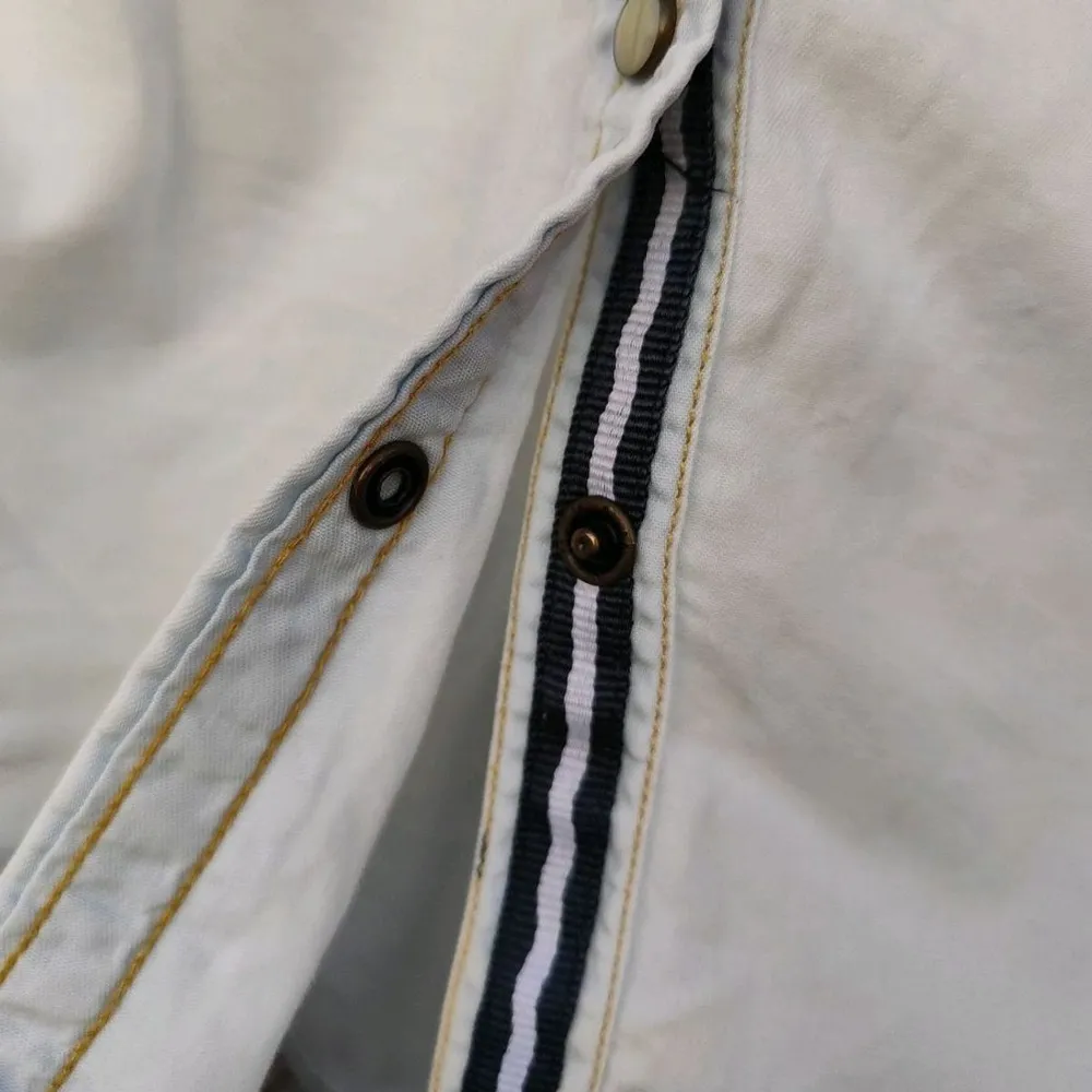 Camisa jeans feminina