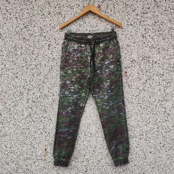 Calça jogger Kings Sneakers camuflada