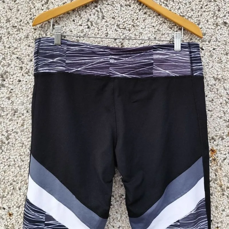 Calça legging corsário importada Plus Size