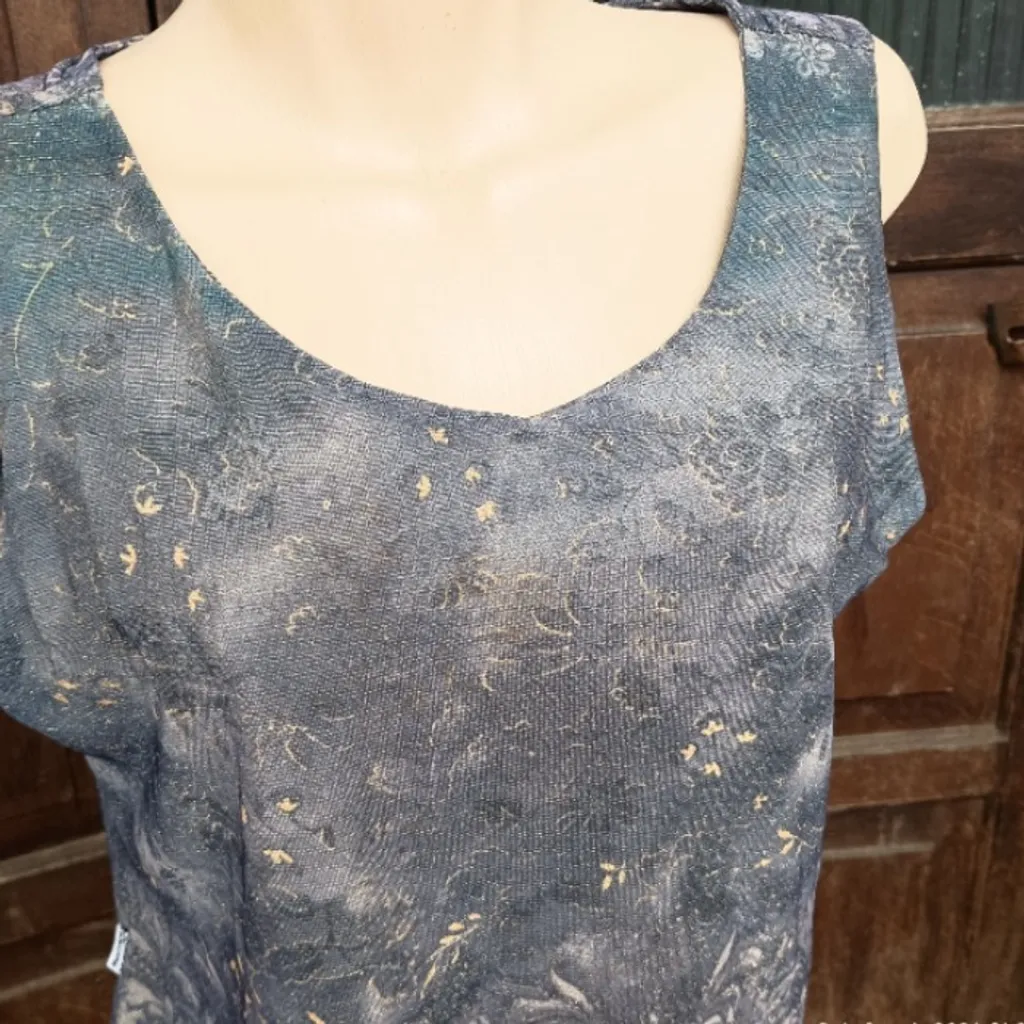 blusa anos 90 vintage estampa barroca g