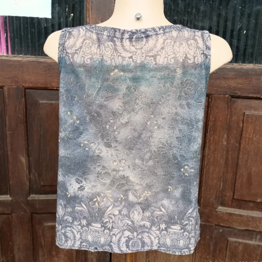 blusa anos 90 vintage estampa barroca g