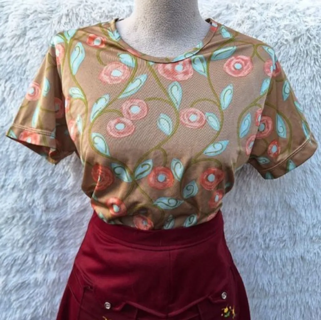 camiseta vintage cgc perfeita