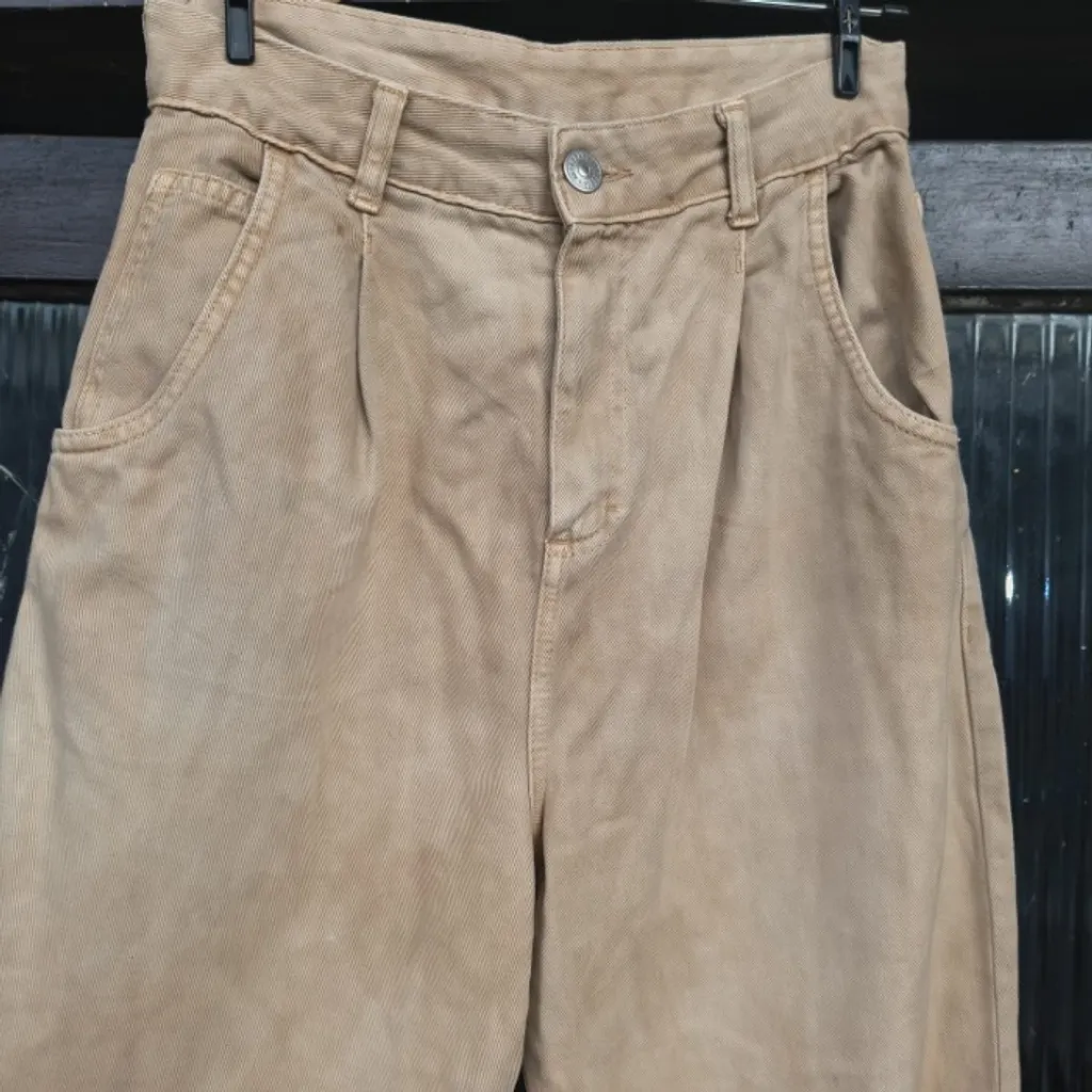 mom jeans bege cintura alta tam 40 42