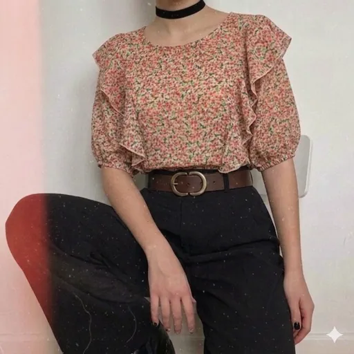 blusa romântica floral com babados tam m