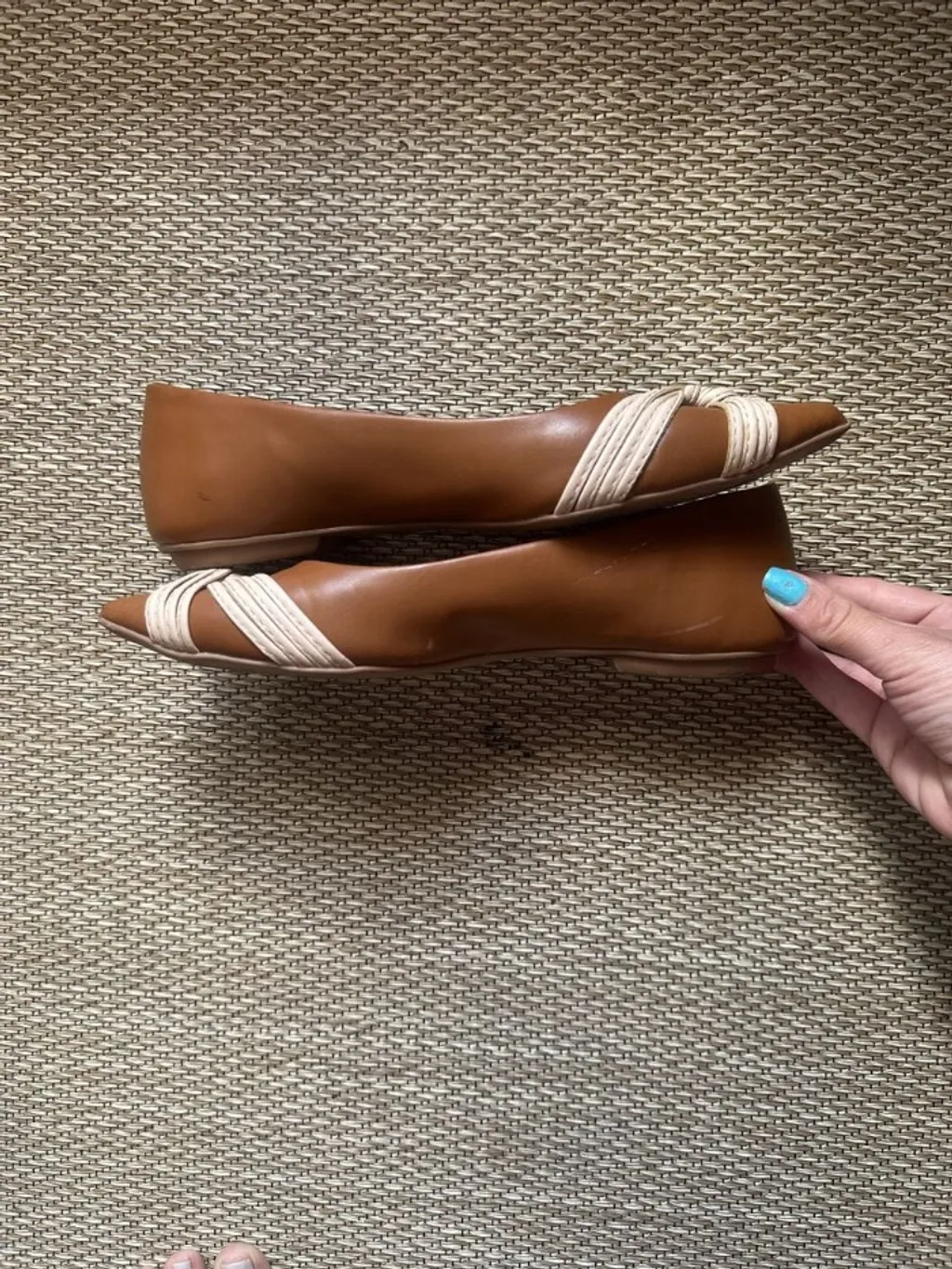 Sapatilha Renata Mello bico fino 34 sapatilha caramelo com acaba