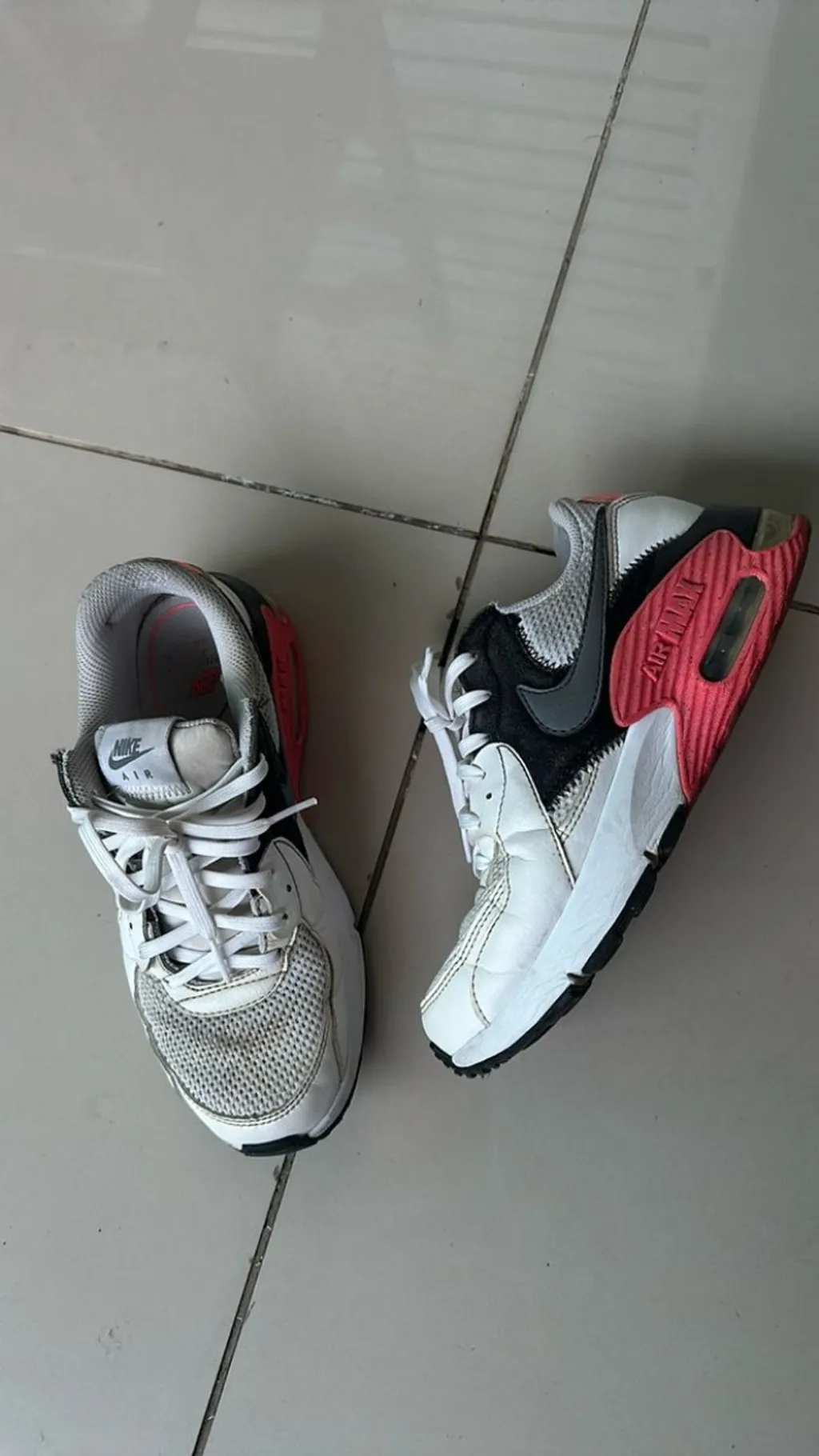 Tênis Nike Air Max Excee feminino original, nas cores rosa, pret
