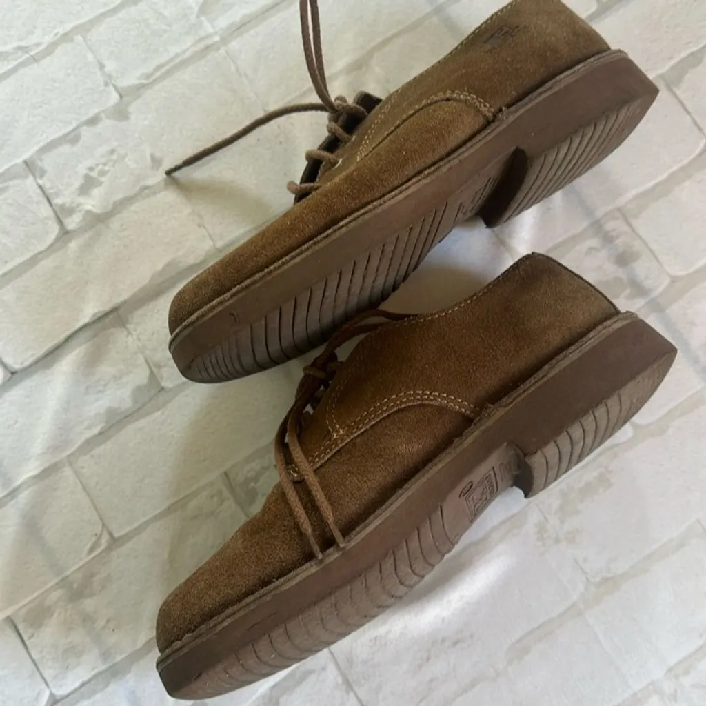 Sapato Kildare Camurça Caramelo 38