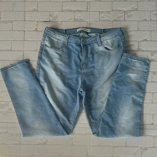 Calça Jeans Feminina Cigarrete Azul Claro Com Elastano Tam 40