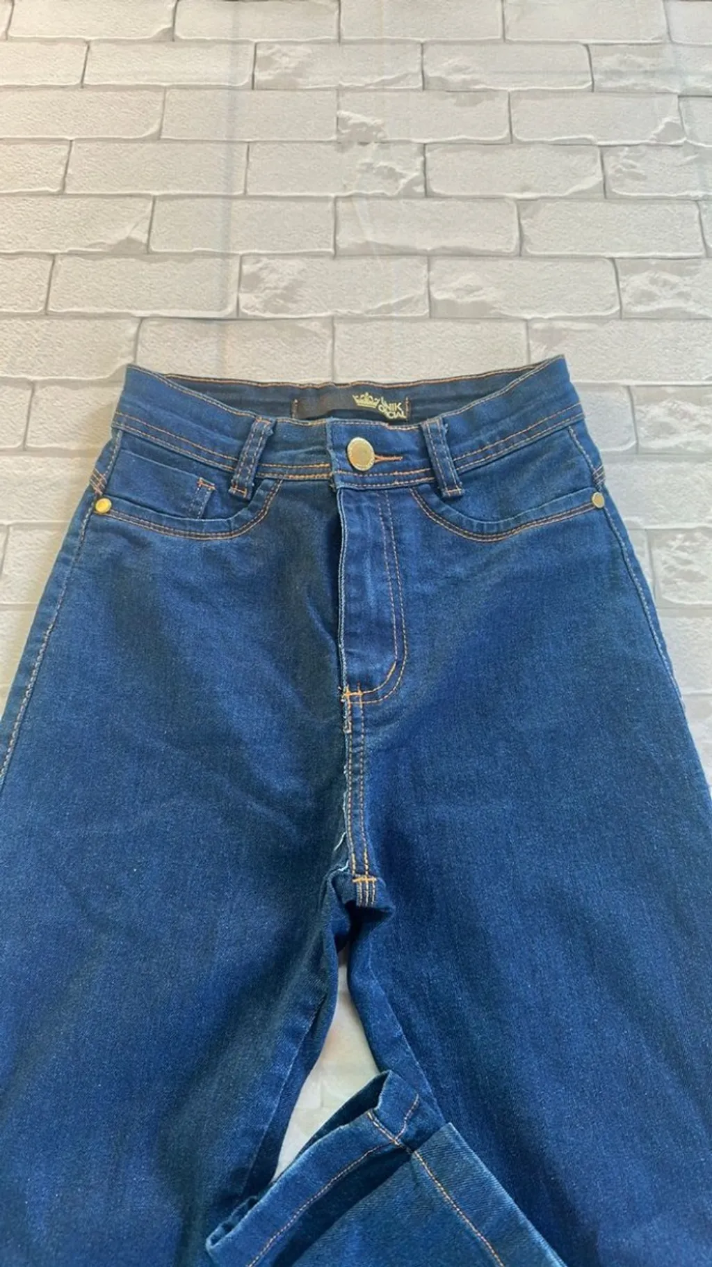 Calça Jeans Feminina Básica Levanta Bumbum Com Elastano Tam 38