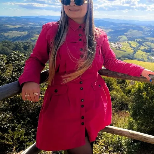 Parka Feminina Vermelha Inverno Estilosa Com Botões Tam M