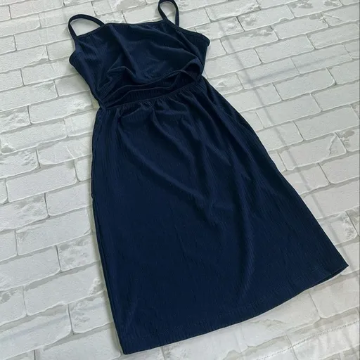 Vestido Tubinho Azul Marinho Com Recorte Moderno Tam P