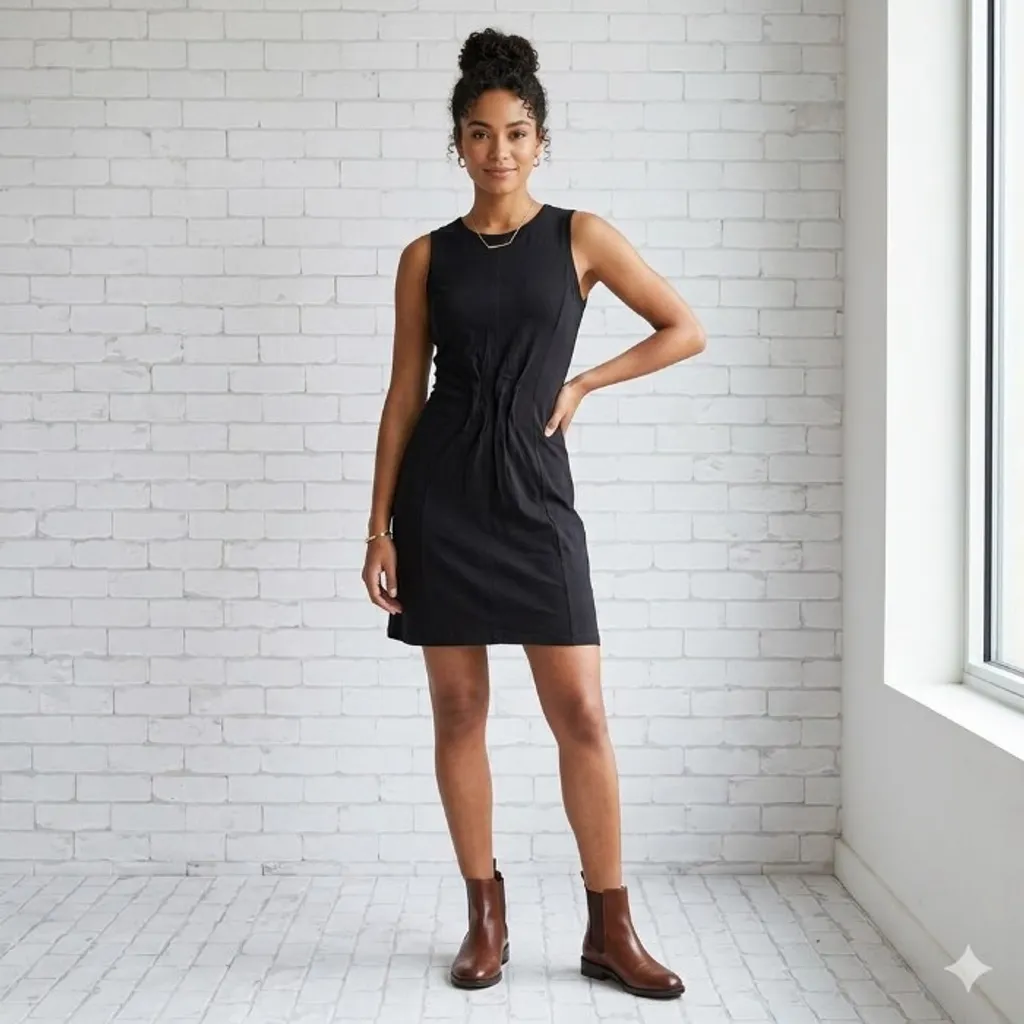 Vestido Preto Básico Sem Manga Forrado Elegante Tam M