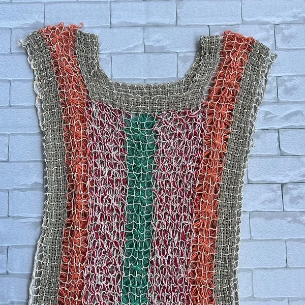 Saída de Praia Tricô Multicolorida Crochê Tam M