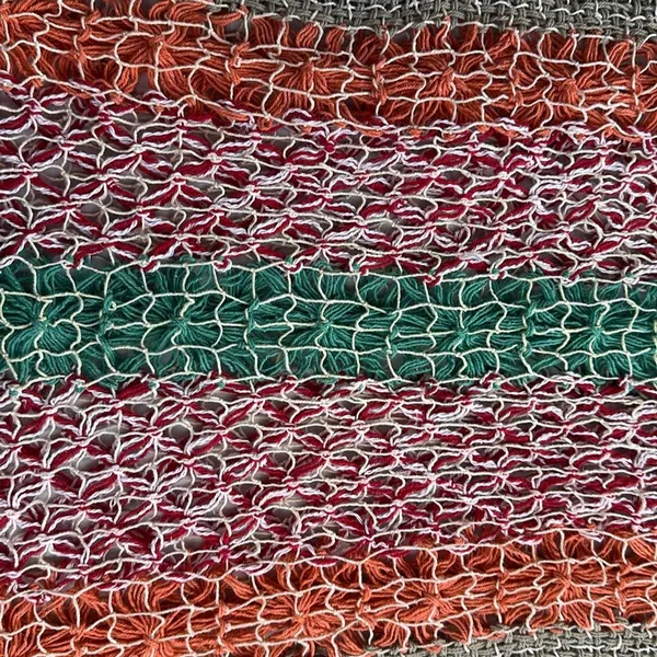 Saída de Praia Tricô Multicolorida Crochê Tam M