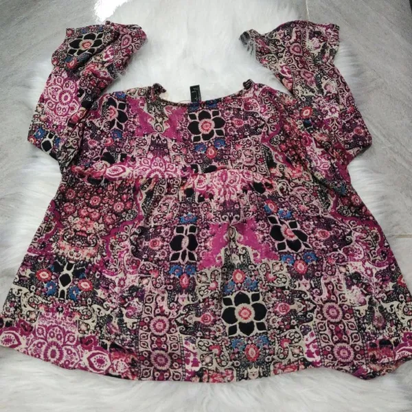 Blusa Forever 21 Floral Ombro Vazado Feminina
