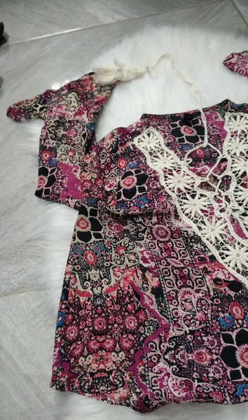 Blusa Forever 21 Floral Ombro Vazado Feminina