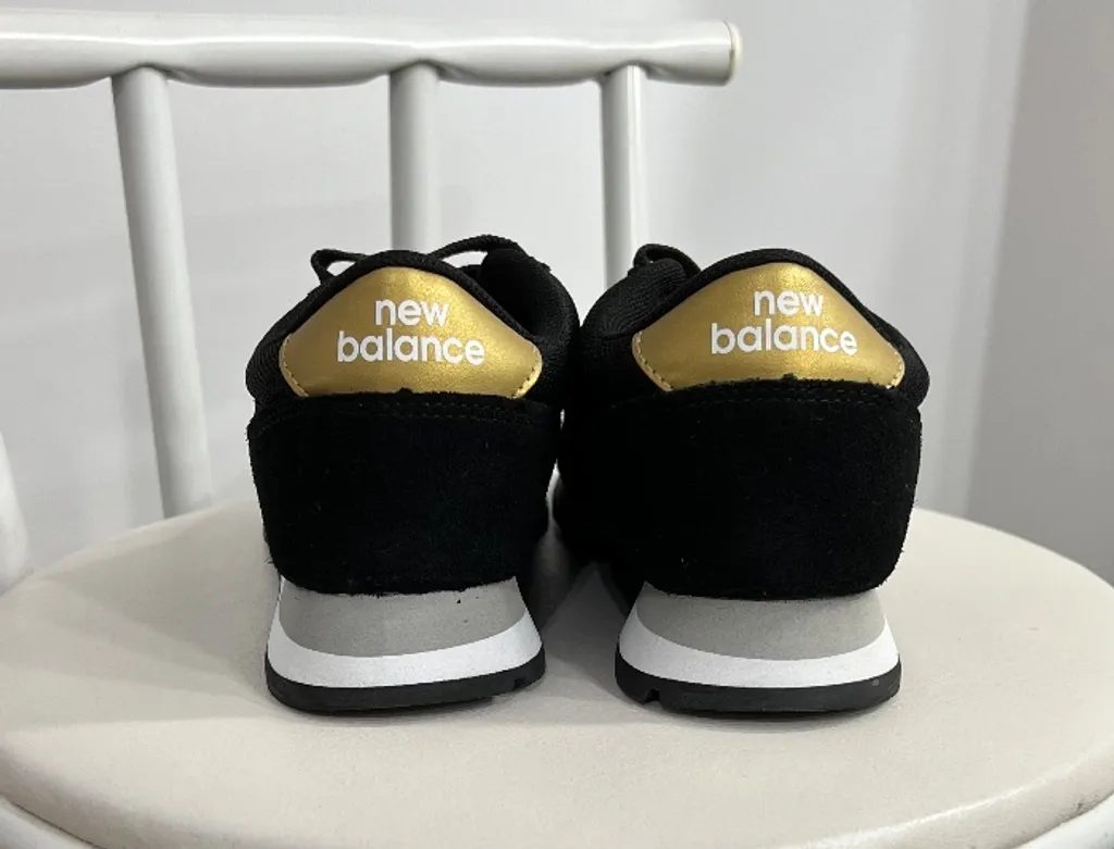 Tenis New Balance 501