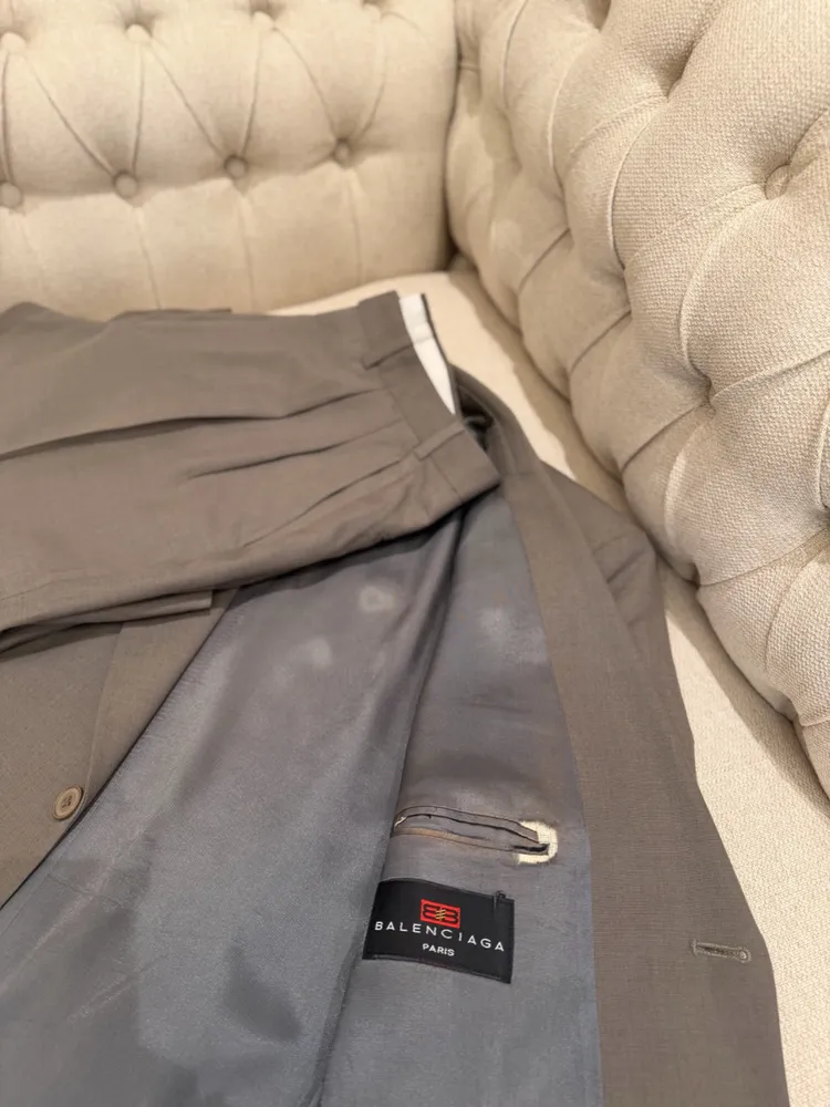 conjunto alfaiataria Balenciaga
