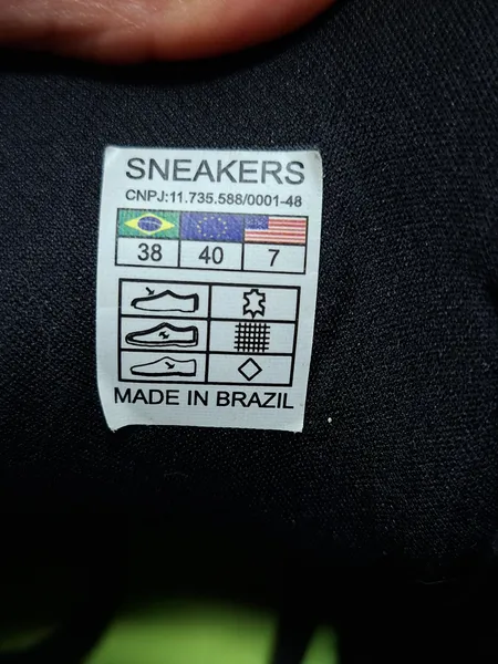 TÊNIS TRAXART PRETO COM LINHAS DE CONTRASTE 38