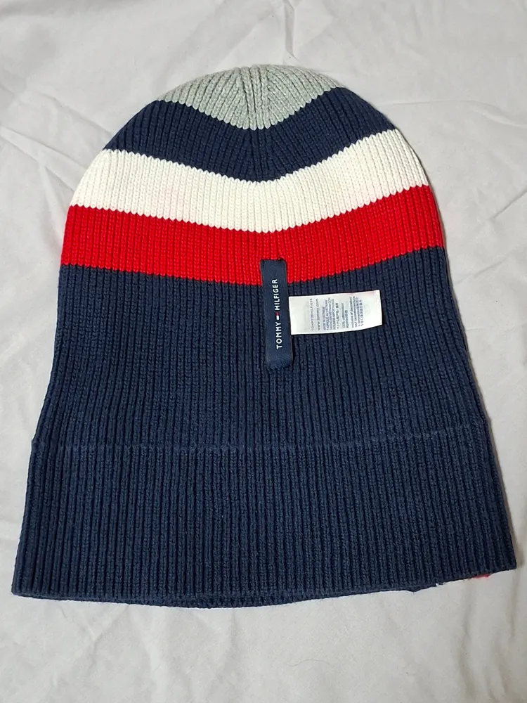 TOUCA TOMMY HILFIGER MALHA CANELADA