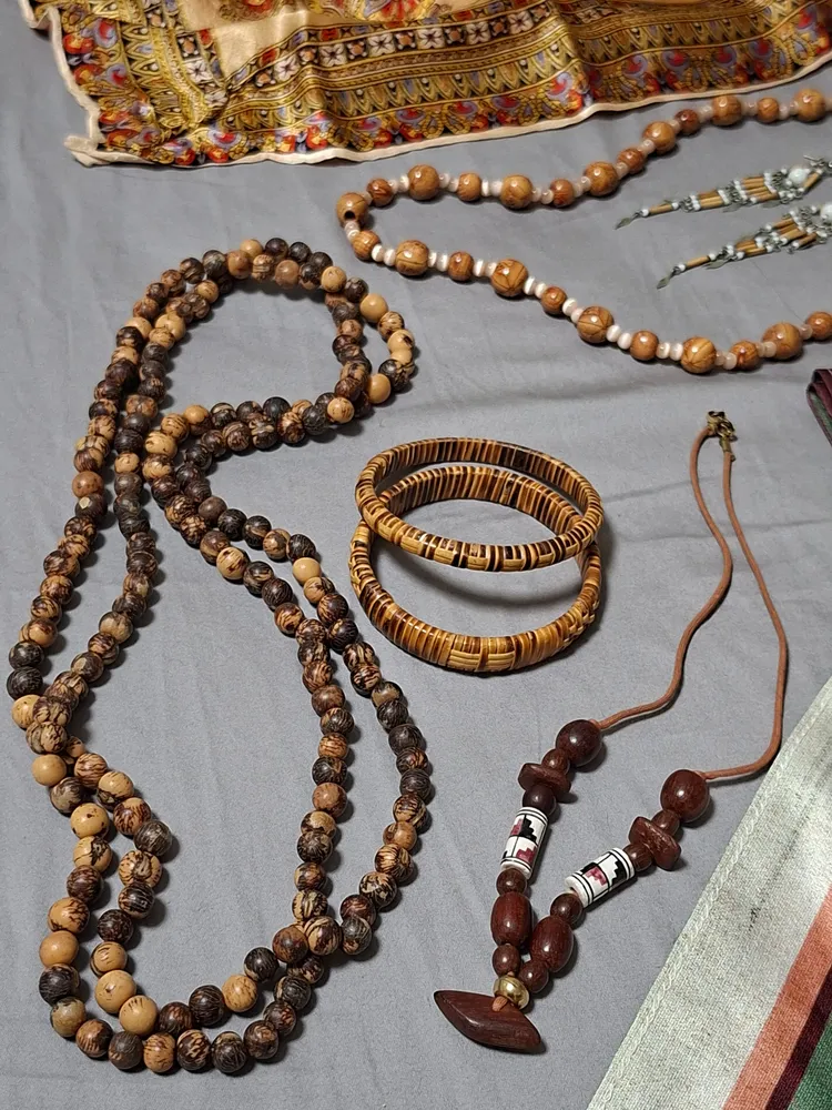 Combo de 8 acessórios artesanais - Bijuterias naturalistas