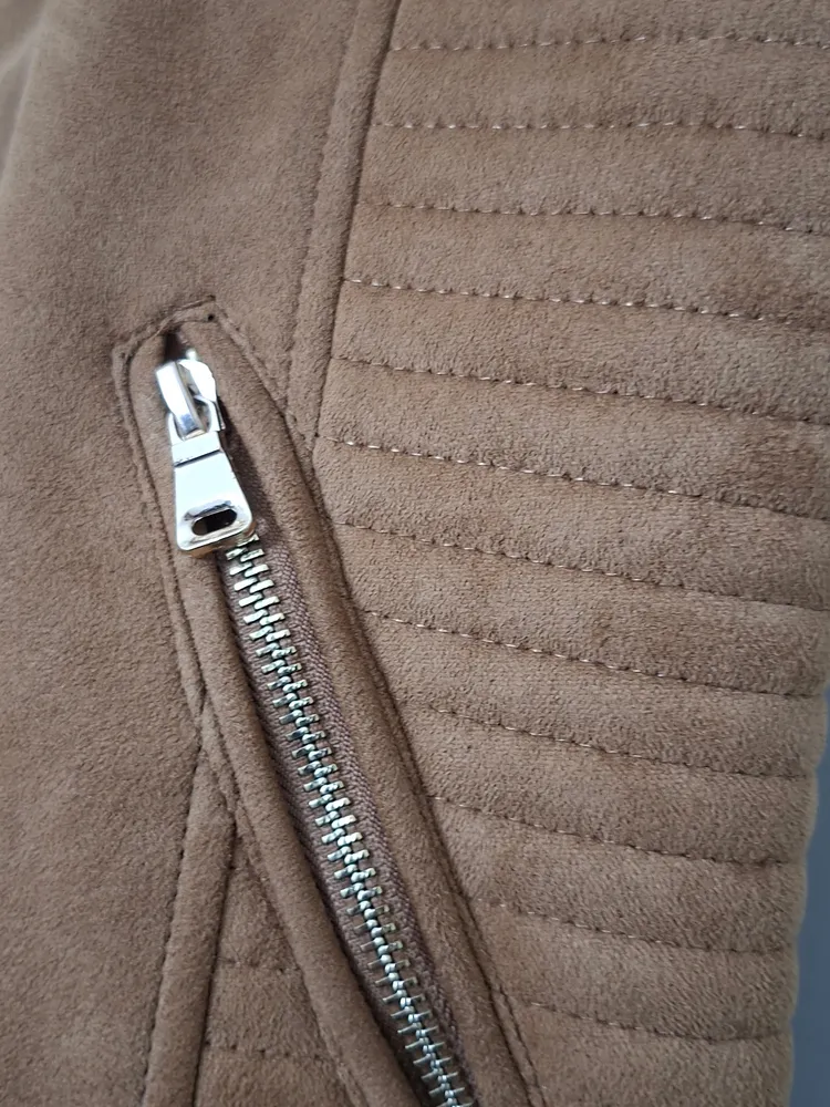 Colete de suede caramelo G