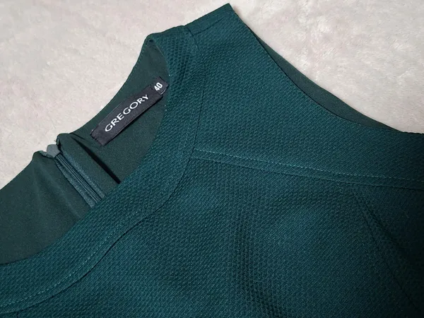 Vestido tubo clássico malha jacquard verde floresta 40