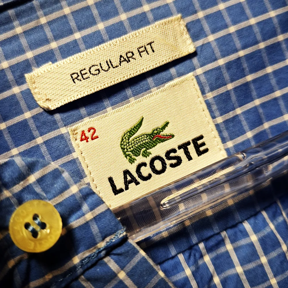 Camisa Lacoste xadrez azul e branco 42
