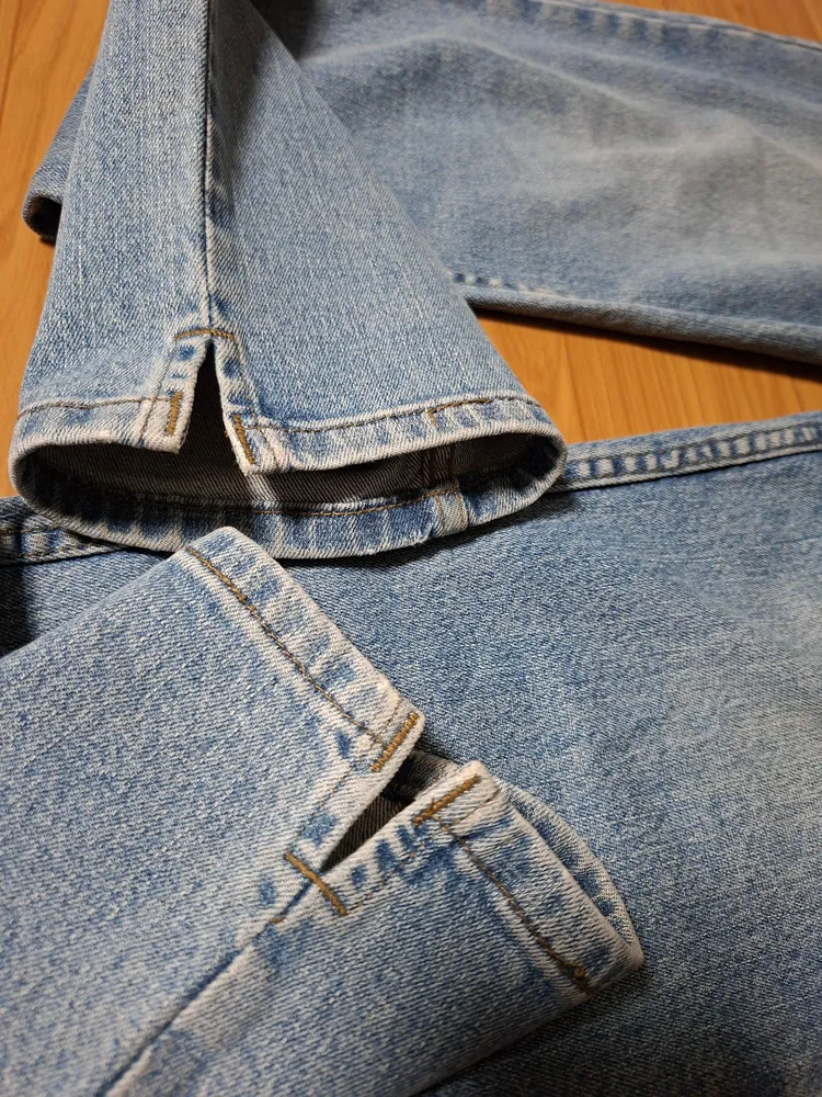 Calça jeans Le Lis Blanc Paula reta 44 bordada