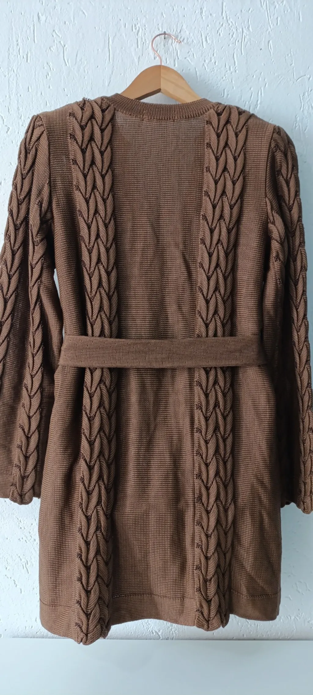 Casaco Max tricot trançado marrom