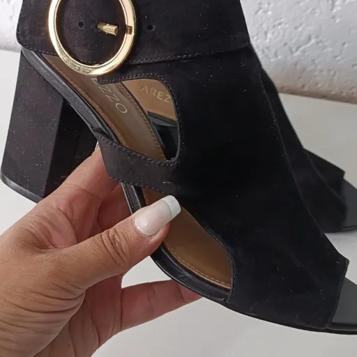 Sandália salto bloco nobuck preto