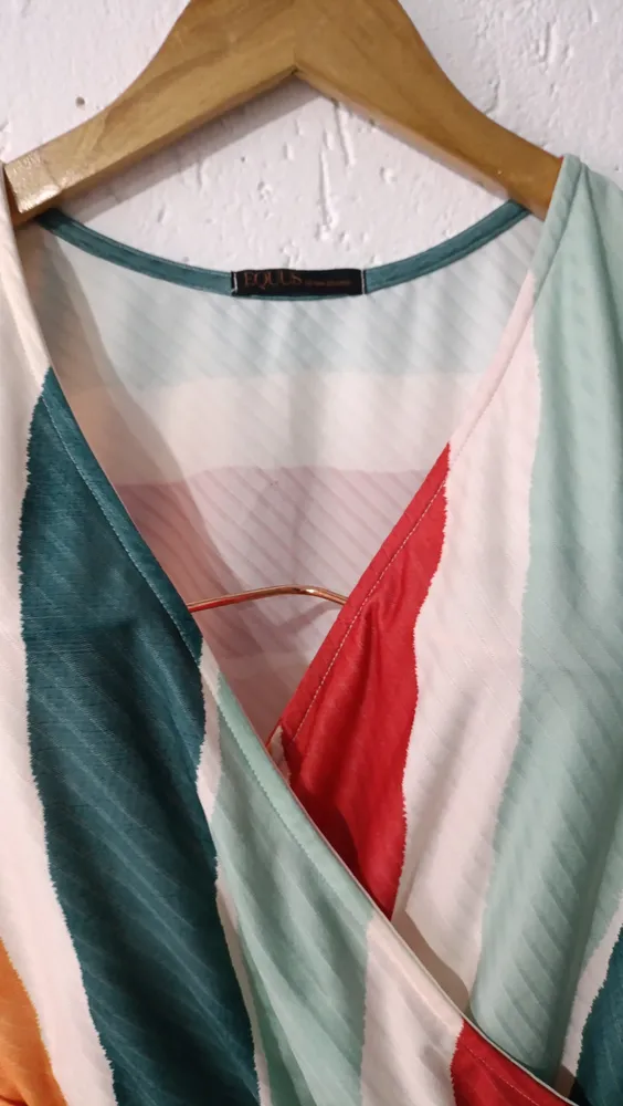 Vestido listrado amarração Tam M Equus