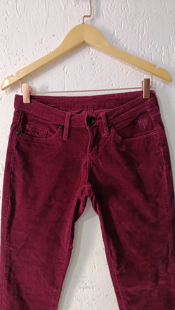 Calça skinny veludo vinho Tam 36 Cavalera