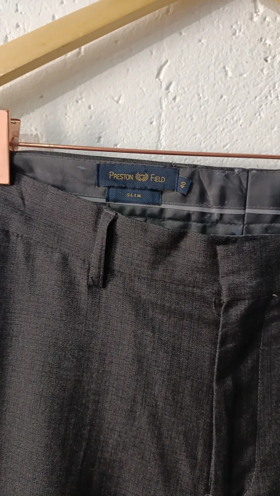 Calça alfaiataria slim chumbo masculina Tam 40 Preston Field