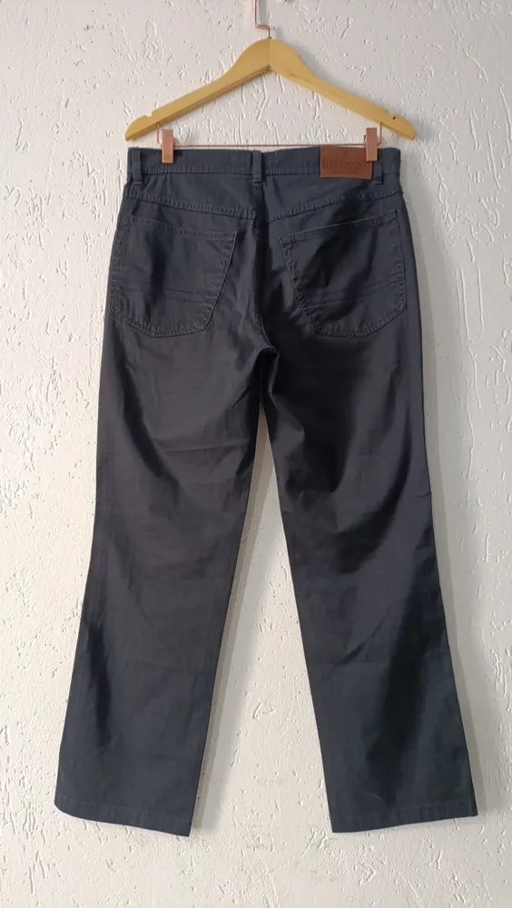 Calça masculina modelagem regular Tam 42 Brooksfield