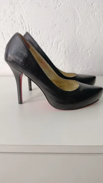 Scarpin em couro Enzo Angiolini Tam 38 Vintage