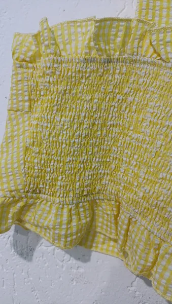 Top xadrez Vichy plus amarelo Tam 4XL (G4) Shein