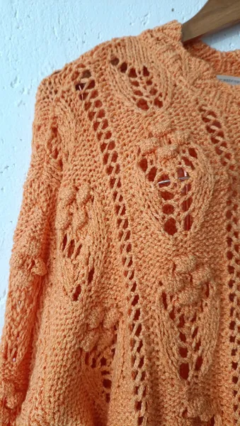 Suéter tricot bolinhas laranja Tam M Marfinno