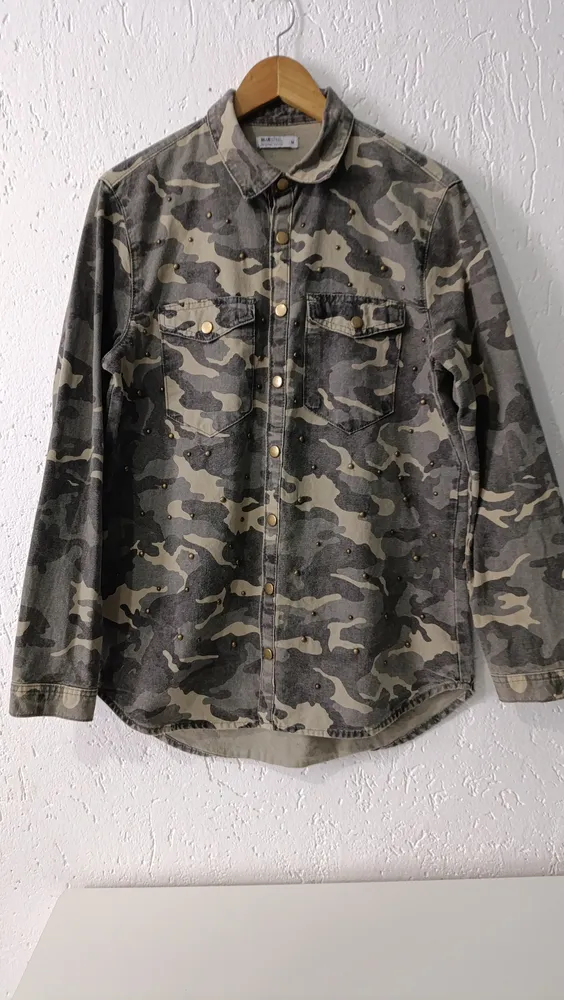 Camisa camuflada feminina Tam M