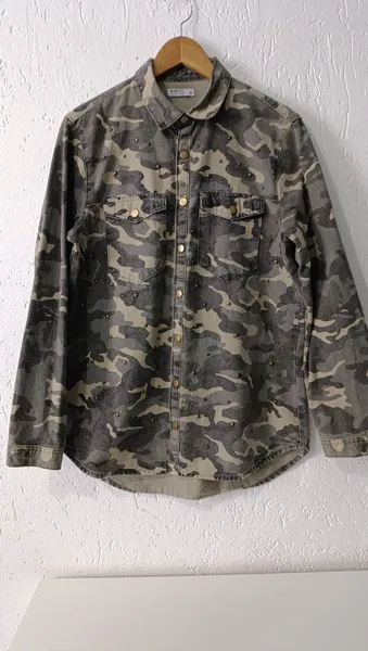 Camisa camuflada feminina Tam M