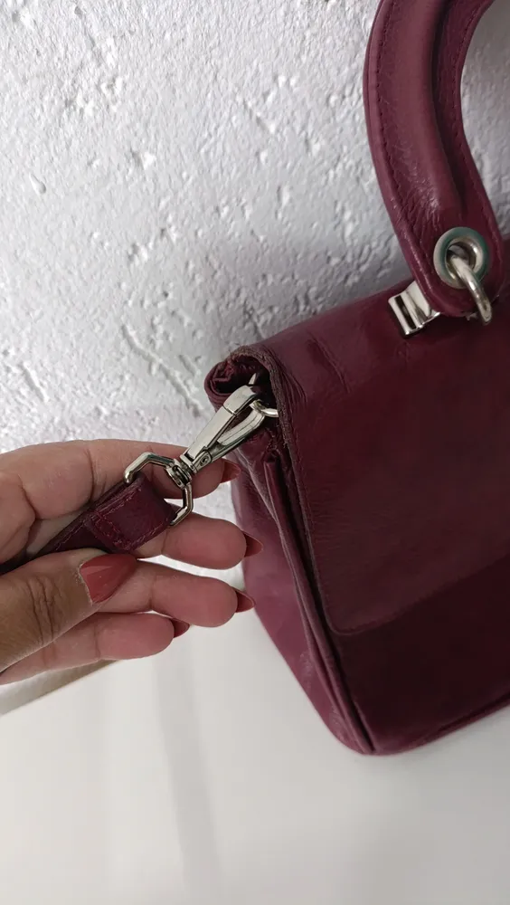 Bolsa em couro legítimo marsala Dona Prisca