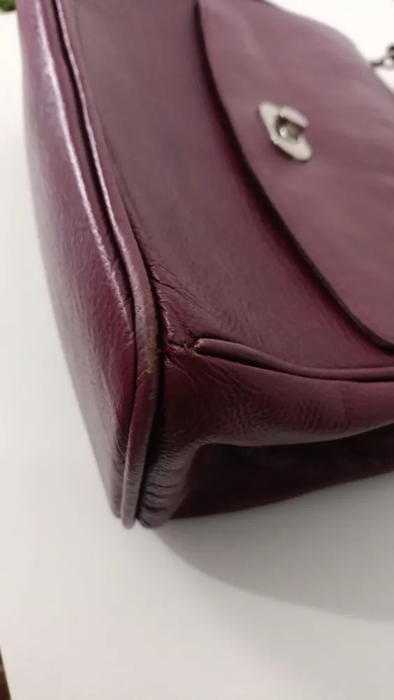 Bolsa em couro legítimo marsala Dona Prisca