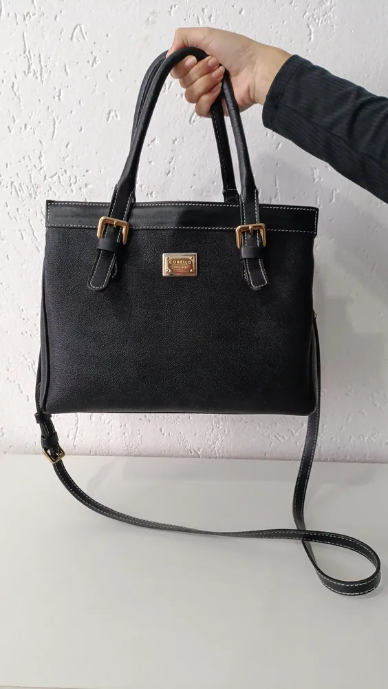 Bolsa tote estruturada couro preta Corello