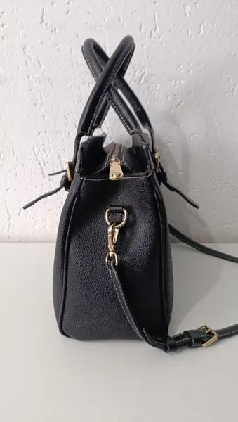 Bolsa tote estruturada couro preta Corello