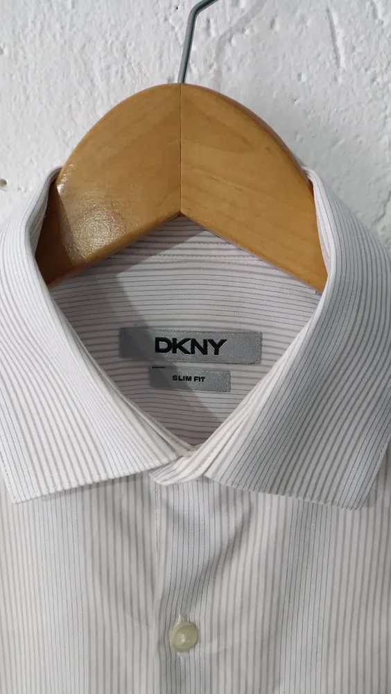 Camisa masculina slim fit Tam P DKNY