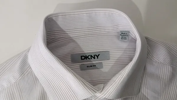 Camisa masculina slim fit Tam P DKNY