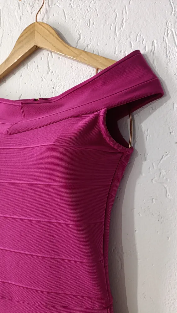 Vestido midi bandagem fucsia pink P Thais Rodrigues
