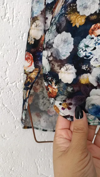 Blusa estampa floral Tam P Zara