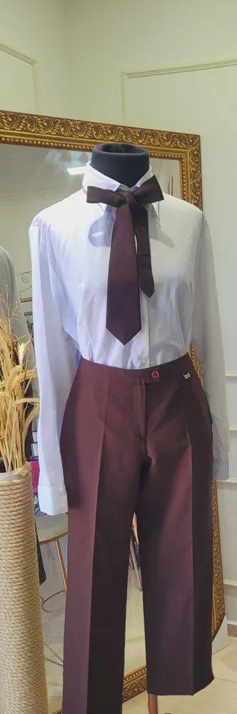 Calça Camisa e gravata
